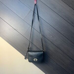 Kelly & Katie Women's Mini Crossbody Bag Black Turn Lock Tassel Minimalist